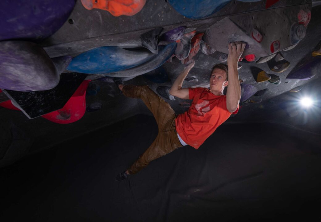 KI Indoor Bouldering